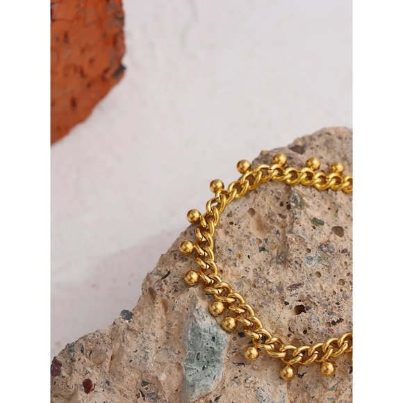18k Gold Beaded Bracelet - Picture 4 of 5
